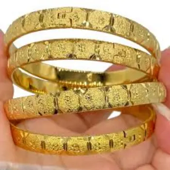Perfect Gold Bangle